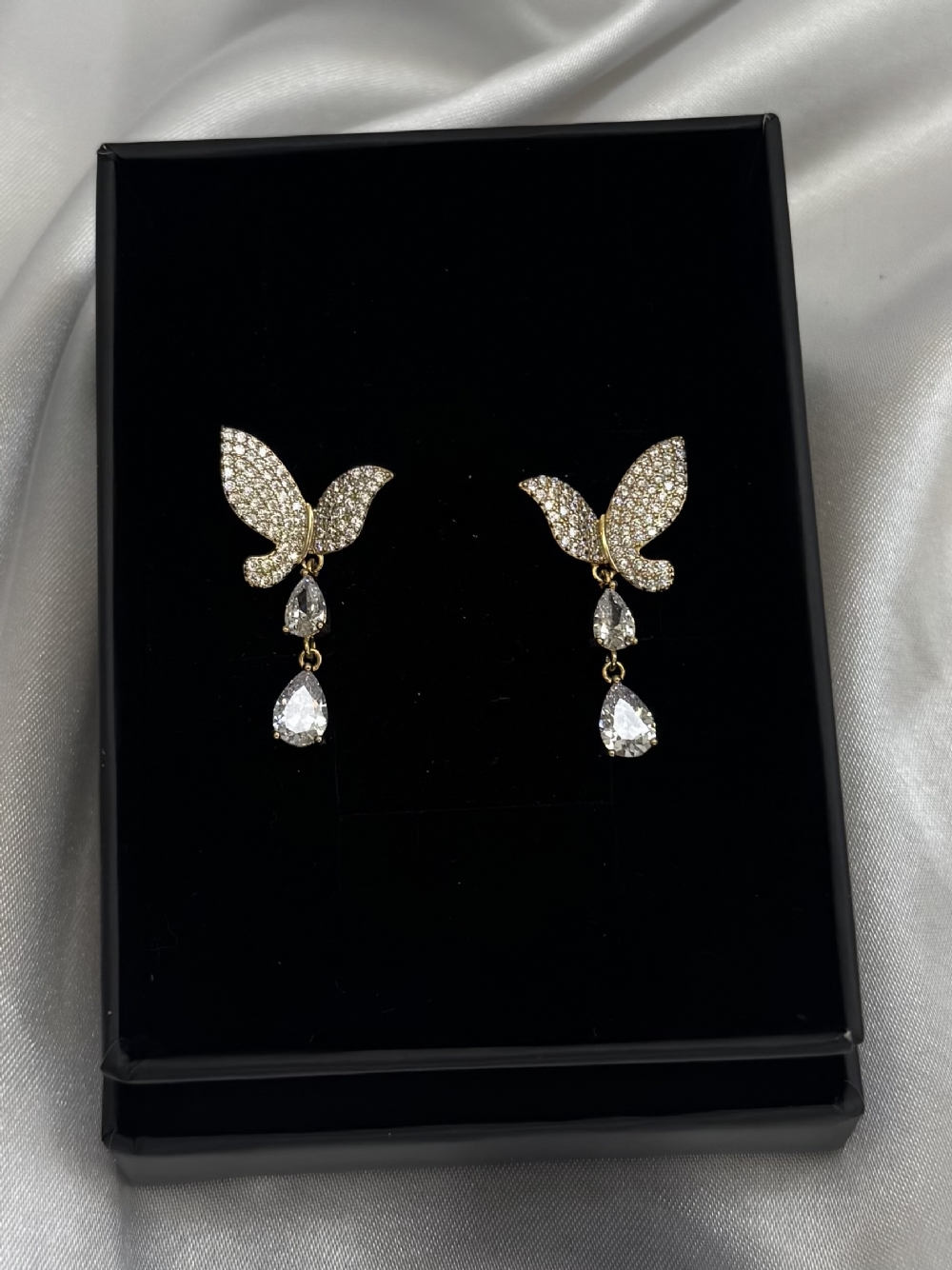 CRYSTAL WINGS KÜPE